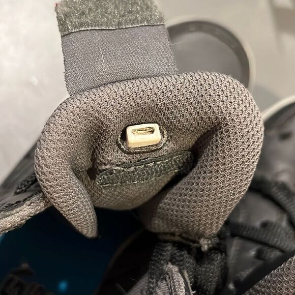 👟 Sketchers Boys Size 5 Light Up Shoes 👟 - Picture 8 of 8